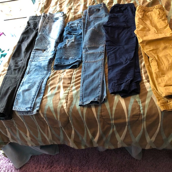 Boys Jeans size 10/12 - Picture 1 of 5